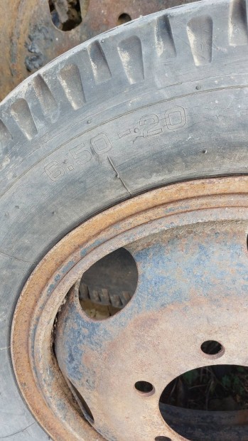 Traktor felni elad�  20 -as !