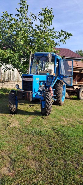 Traktor feljtva, kedvez ron elad