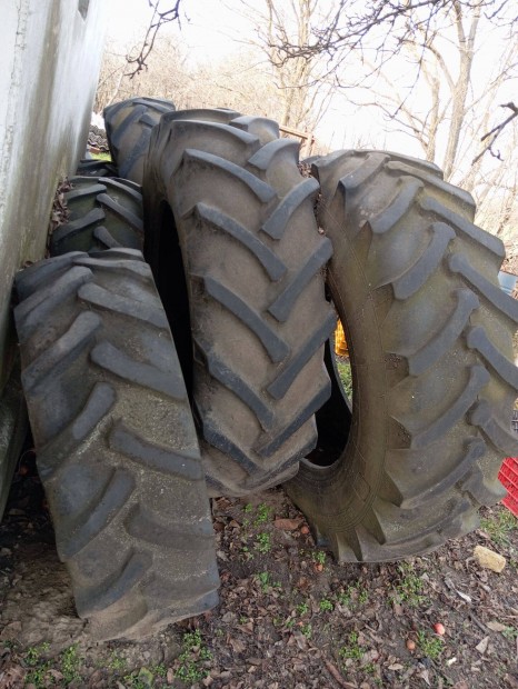 Traktor gumi haszn�lt