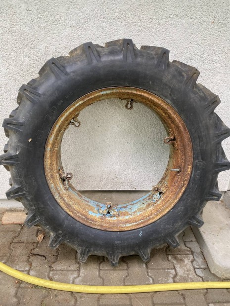Traktor kerék zetorhoz