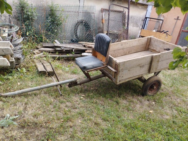 Traktor utánfutó/pótkocsi