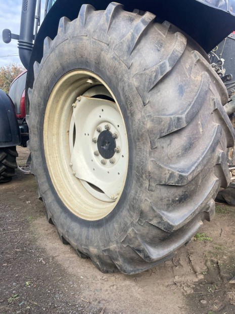 Traktorgumi 520/85r38