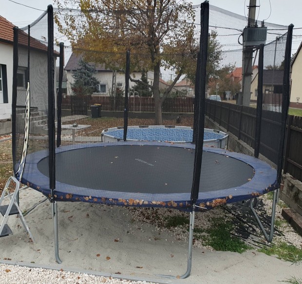 Trampolin 4 m