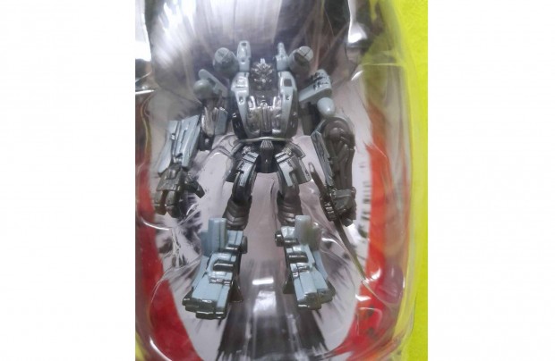 Tranformers Blackout figura