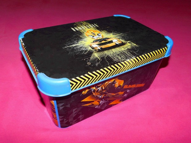 Transformers Prime rdong Bumblebee jtktrol doboz 18 X 28 X 30 cm
