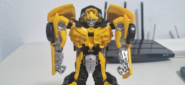 Transformers The Last Knight Knight Armor Turbo Changers Bumblebee