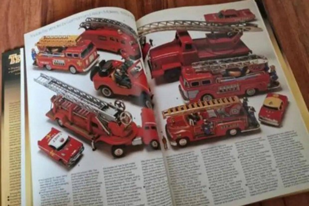 Transport Toys Gordon Gardiner & Richard O'Neill Knyv