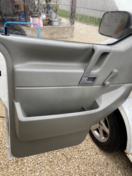 Transporter t4 ajtkrpit prban