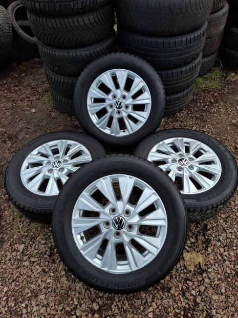 Transporter t7 gyri tli szett 17" 5x120 t5 t6 multivan caravella