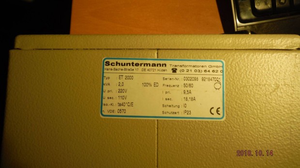 Transzform�tor 220 / 110 Volt