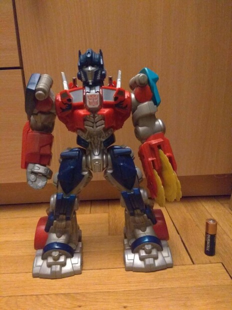 Transzformersz Optimus Prime beszl hangot 30 cm