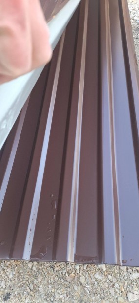 Trapézlemez T18 RAL 8017 (Csokibarna) 0,5mm vastagság készletről