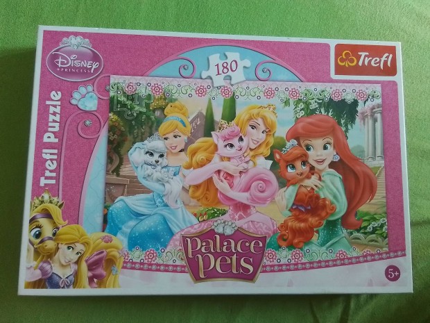 Trefl Disney puzzle 180 db-os Palace pets