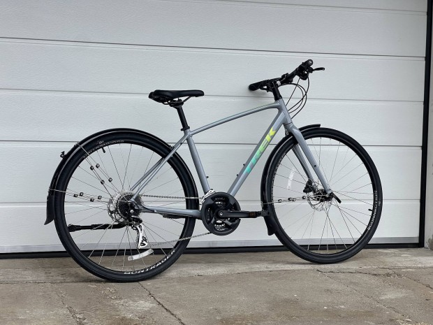 Trek FX2 28 Trekking Fitnesz Kerékpár Nem Cube Merida KTM