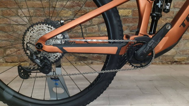 Trek Fuel Exe 9.7 carbon ebike, garanciával