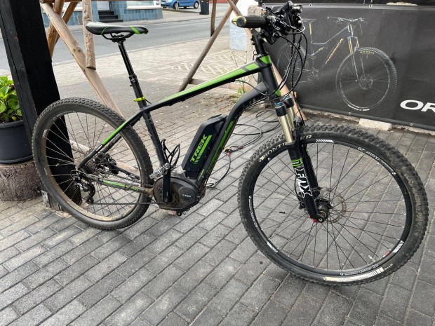 Trek Powerfly+ 9 / E-MTB Ebike / L meret