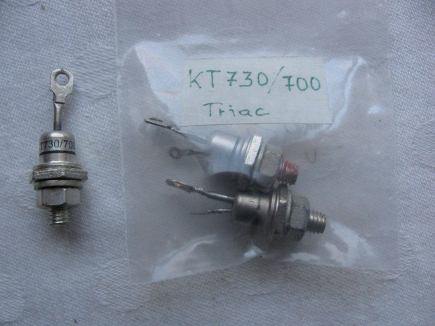 Triac KT730/700