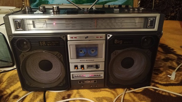 Trident CX457-F rdi magn boombox