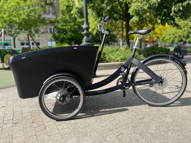 Triobike cargo bike teherbicikli teherkerékpár könnyebb mint a Babboe