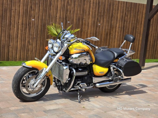 Triumph Rocket III Magyar. szervizelt. számlák....