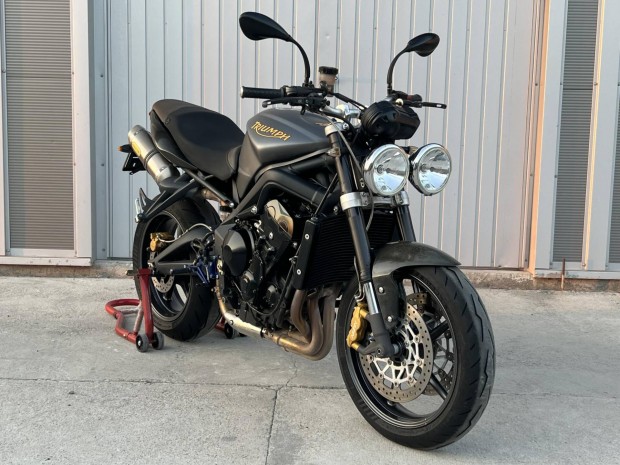 Triumph Street Triple 675 R
