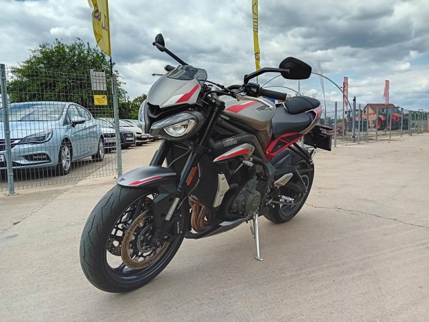 Triumph Street Triple 765R