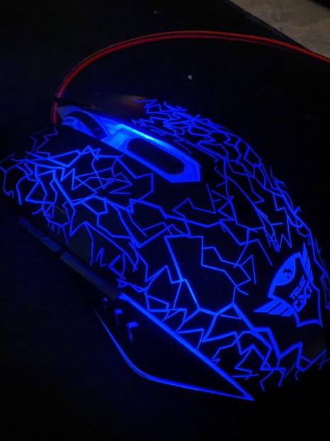 Trust Gxt 105 Izza gamer egér