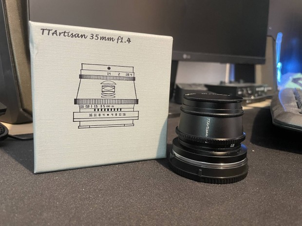 Ttartisan 35mm f/1.4 APS-C (Sony E)