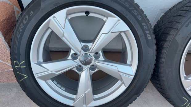 Ttt Eladó,3 Gyári, Audi A6 allroad 4K C8 18" alufelni téli gumik