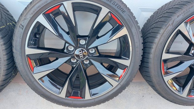 Ttt Gyári , Audi S3-A3 8Y 18" alufelni ,téli gumi