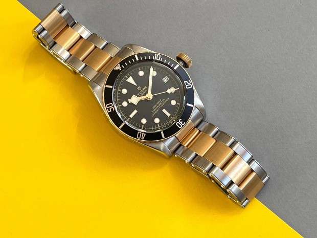 Tudor Black Bay S&G arany-acl 41 Lgsw