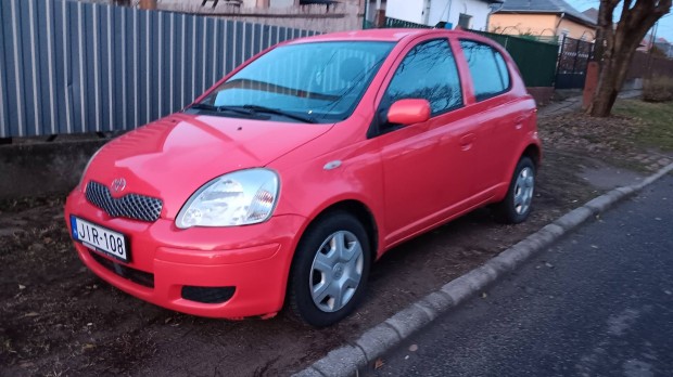 Tulajdonostl 125000km Toyota yaris 