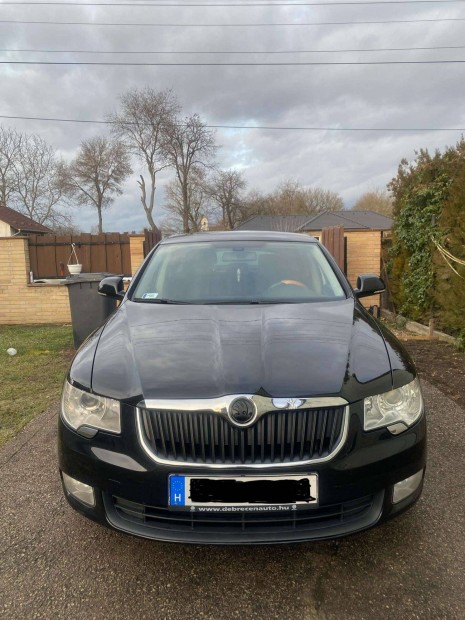 Tulajdonostl Elad Skoda Superb 1.8TSI