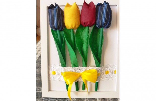 Tulipános falidísz