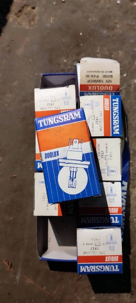 Tungsram P45t fényszóró izzók