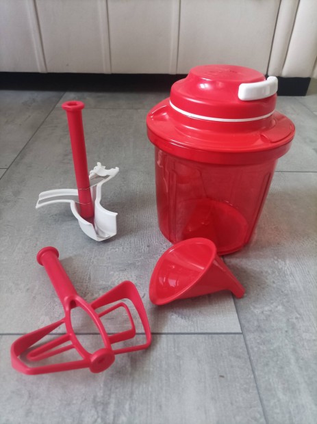 Tupperware aprt 1,35 L 