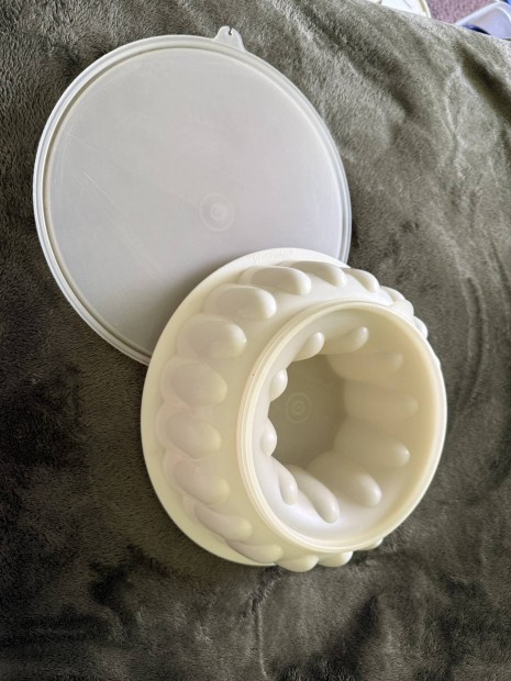 Tupperware desszertesgyűrü