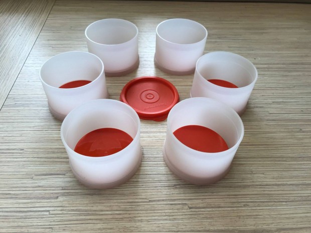 Tupperware formztorony formz torony 2 kszlet egyben