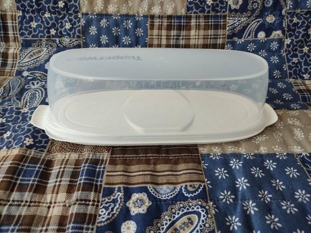 Tupperware szalmitr