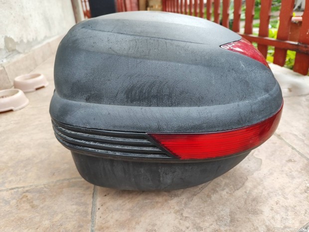 T�ra doboz robog�ra