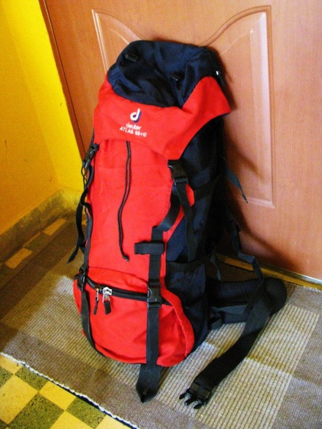 Túrahátizsák, 70x33x22 Atlas 50+10, piros-fekete, erős 2 kg, gyönyörű