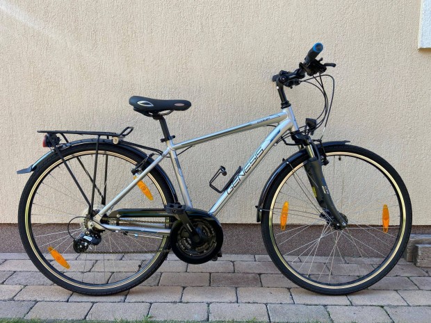 Túrakerékpár 28"/Genesis/0km-es és fullos