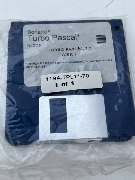 Turbo Pascal 7.0 floppy 4 db bontatlan Borland retro PC Dos program