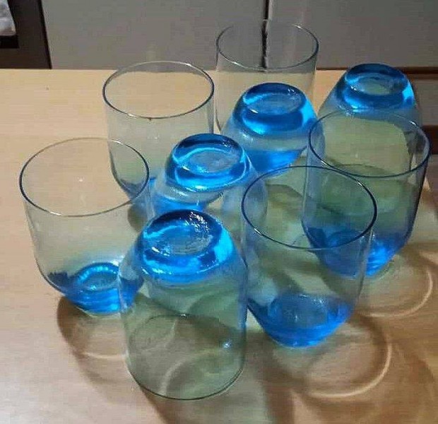 Türkiz vagy azúr üveg pohárkészlet 9 darabos