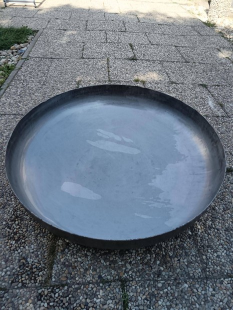 Tűztér tűztál grill saválló rozsdamentes mélydomború edényfenék