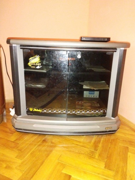 Tv szekrny llvny