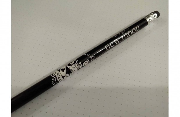 Twilight New Moon grafit ceruza radrokkal egyben elad!
