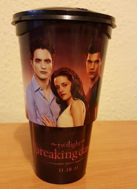 Twilight (Alkonyat Hajnalhasads) - Edward&Bella&Jacob mozis pohr