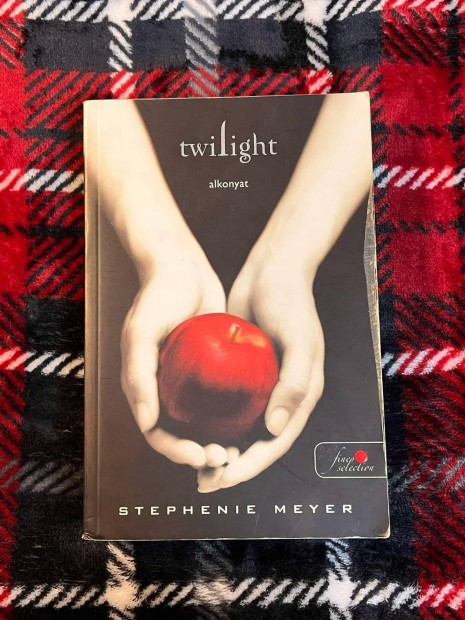 Twilight - Stephenie Meyer knyv