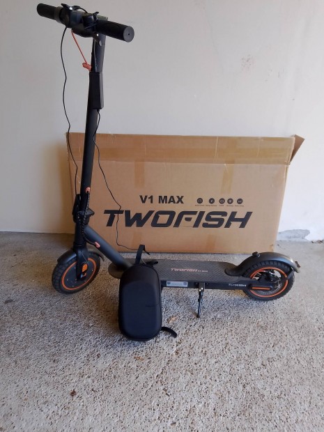 Twofish V1 Max elektromos roller,újszerű